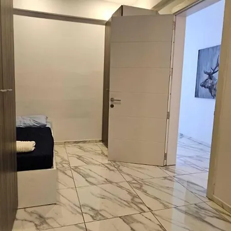 Appartement Modern, Spacious 4-bedroom, 3-bathroom At Swigg 2 *